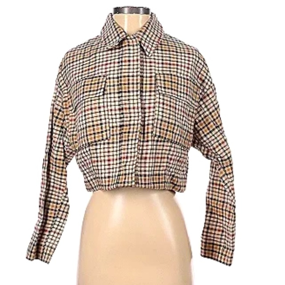EXPRESS Cropped Plaid Button Up Blazer